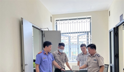 Phòng 11 phối hợp với Cục Thi hành án dân sự thành phố Hà Nội tổ chức...